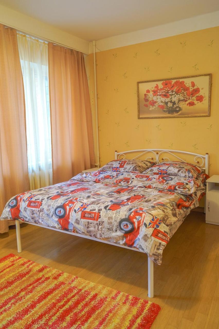 большая васильковская 136 Apartment Kyiv