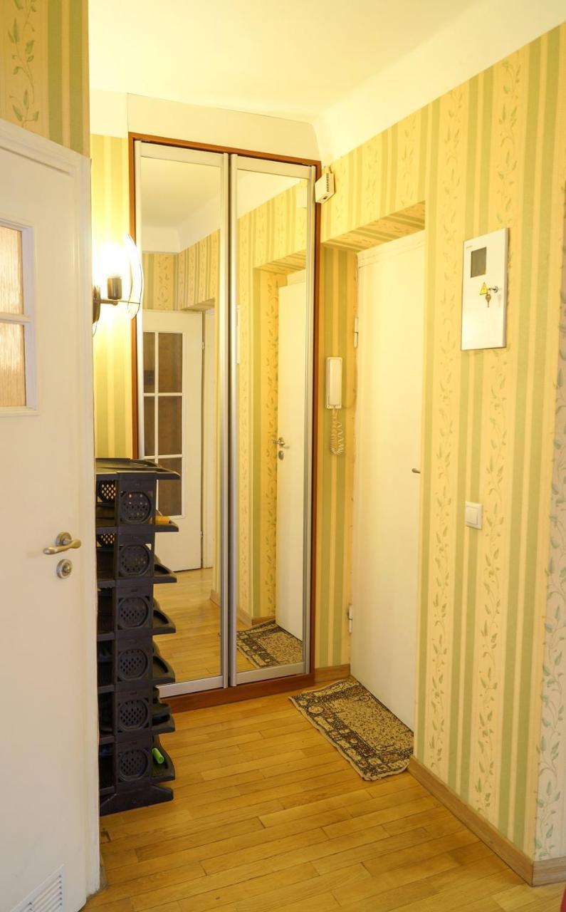 большая васильковская 136 Apartment